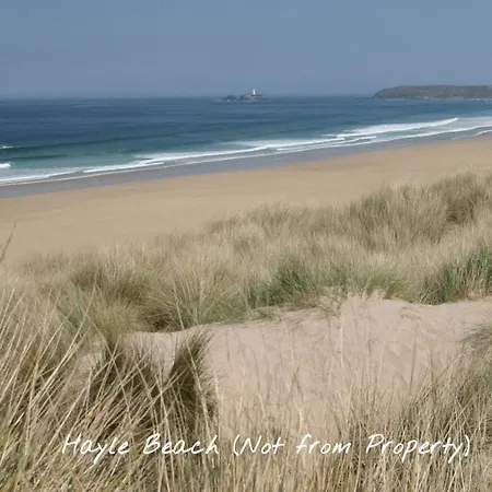 E23 Porthpean, Riviere Towans Hayle