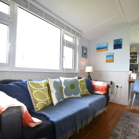 E23 Porthpean, Riviere Towans Hayle